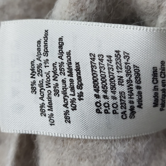 Aritzia Little Moon Alpaca Wool Crop Hoodie - Picture 7 of 7